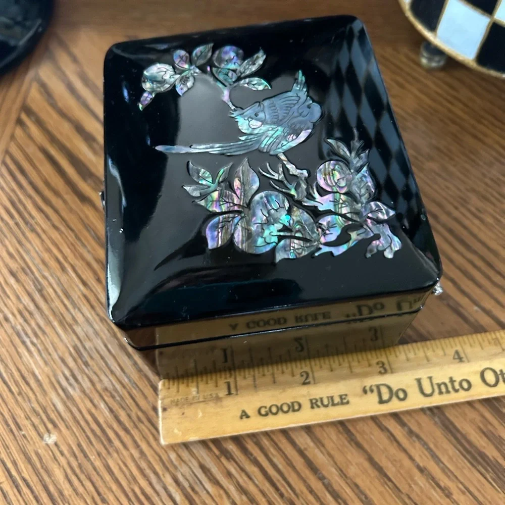 Vintage exquisite asian